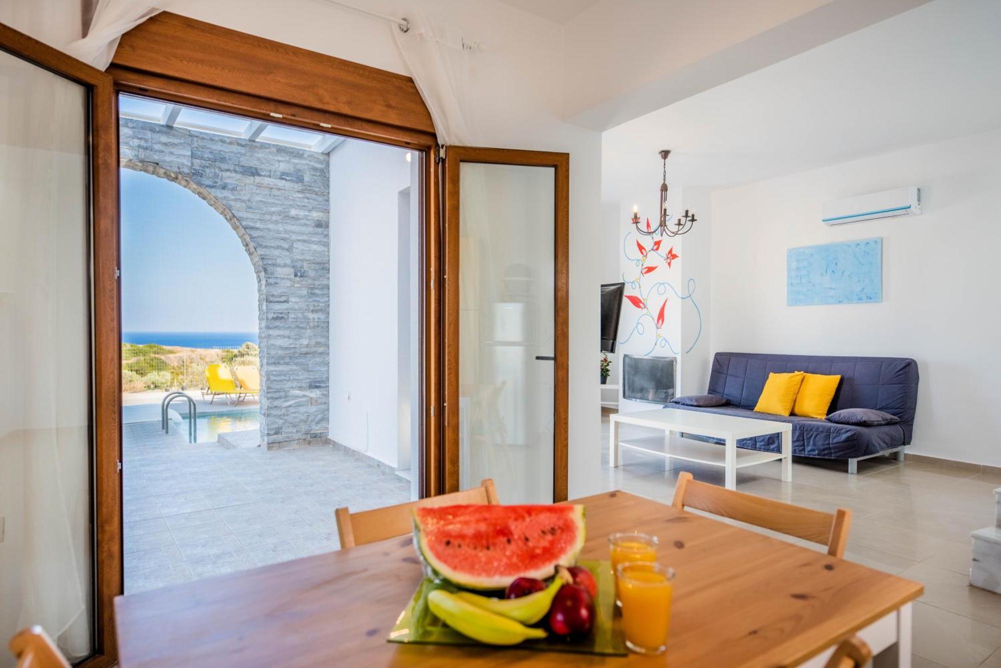 Ciel Blue Villas Киотари Екстериор снимка