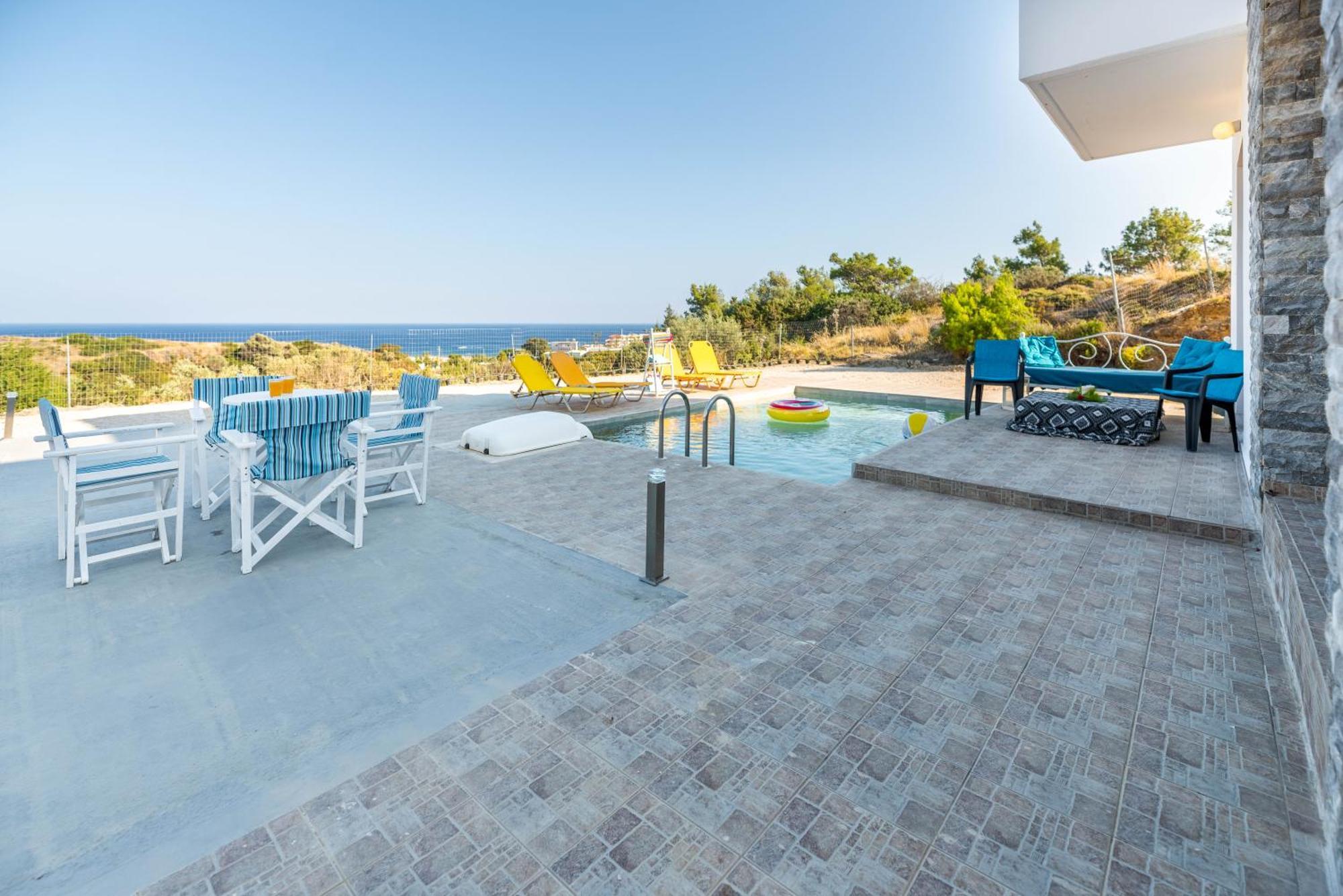 Ciel Blue Villas Киотари Екстериор снимка