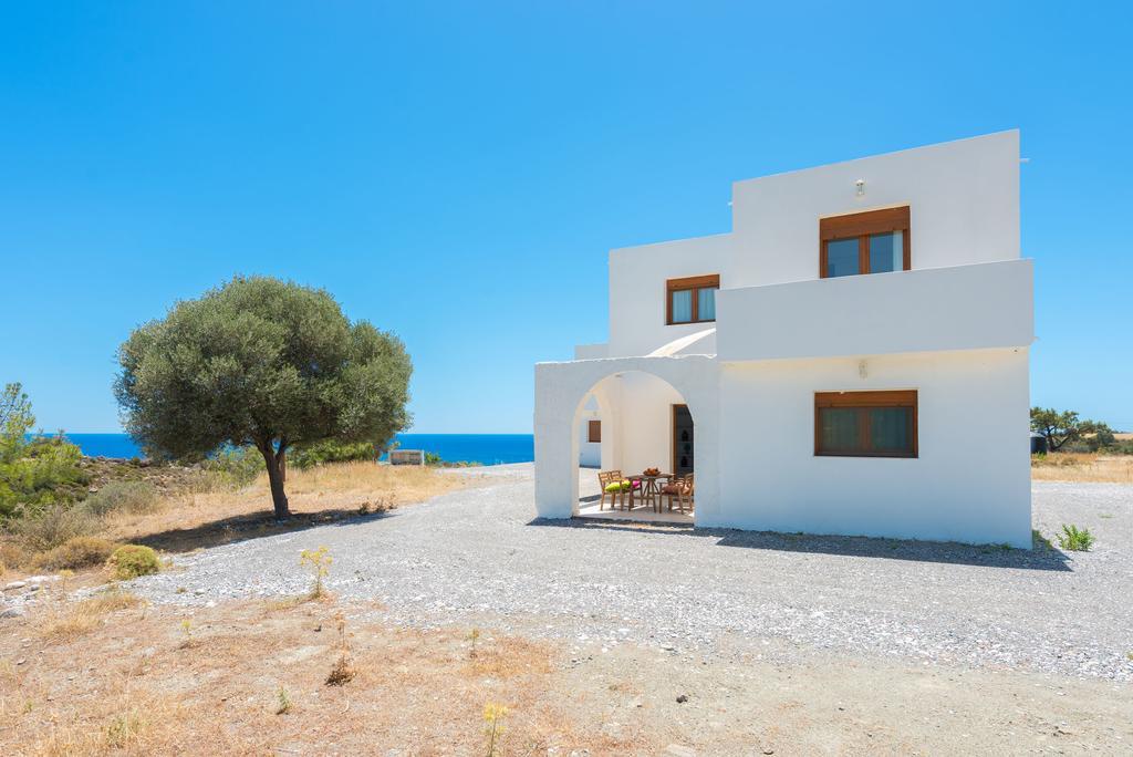 Ciel Blue Villas Киотари Екстериор снимка