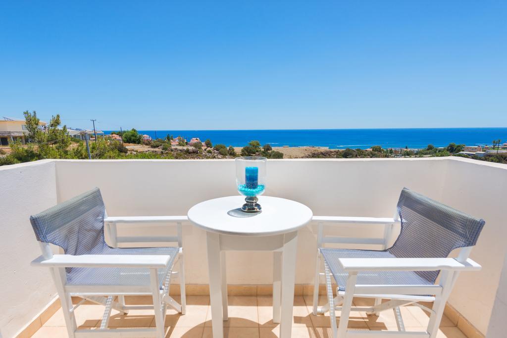 Ciel Blue Villas Киотари Екстериор снимка